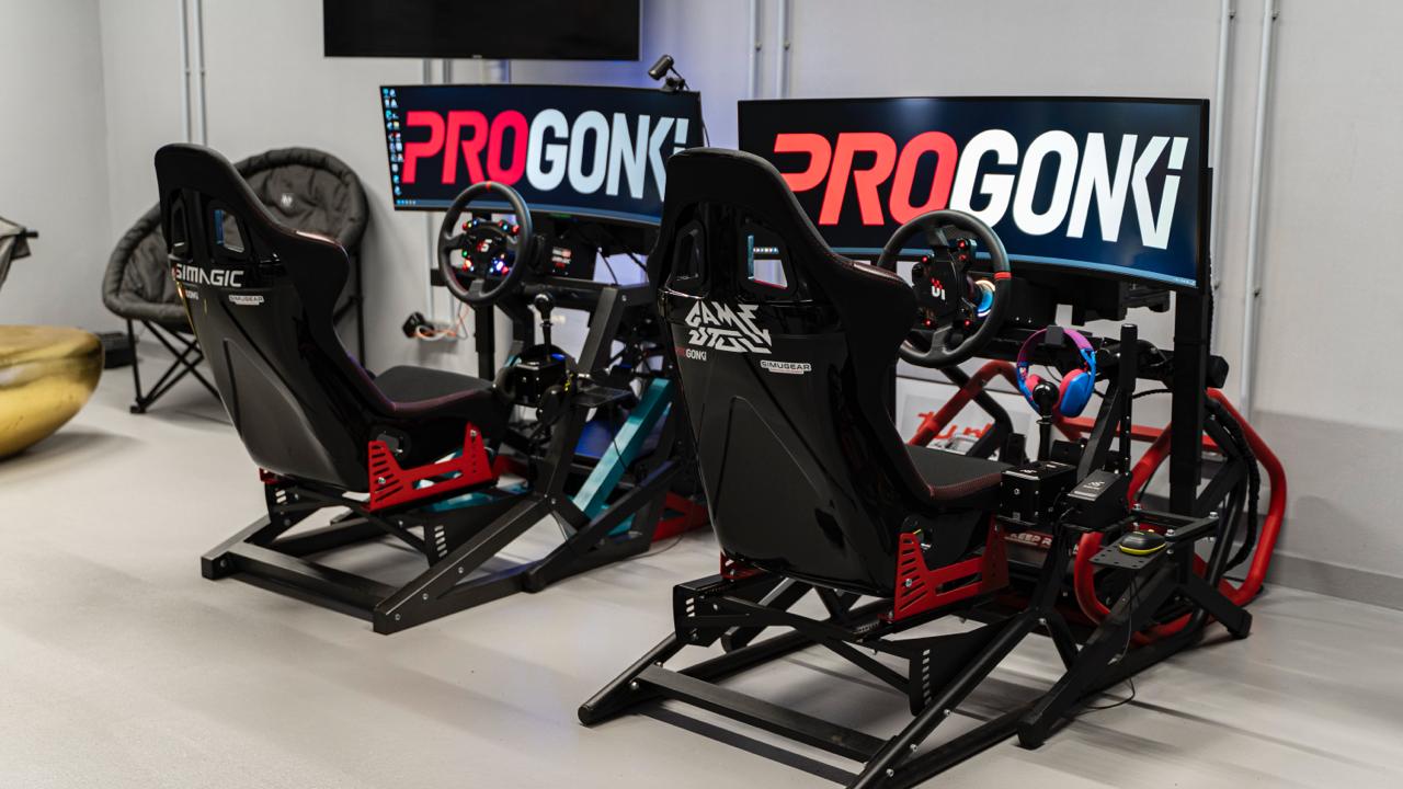 Бронирование симклуба